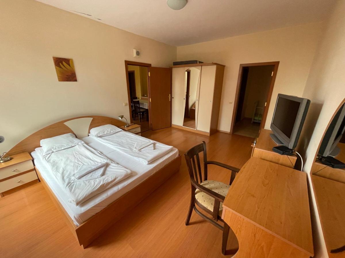Borovets Holiday Apartments - Different Locations In Borovets Ngoại thất bức ảnh